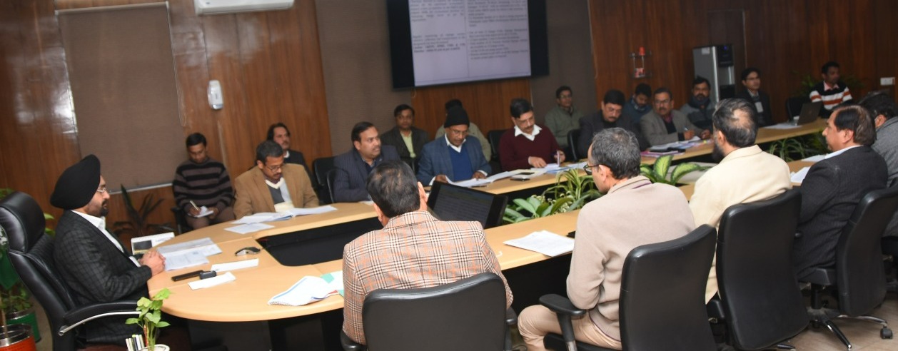 उत्तराखंड : मुख्य सचिव ने गंगा के किनारे बसे शहरों में भी सेप्टेज मैनेजमेंट की तत्काल कार्यवाही सुनिश्चित करने के निर्देश दिये। उन्होंने कहा कि गंगा में ड्रेनेज का अशोधित जल न जाए यह सुनिश्चित किया जाए।