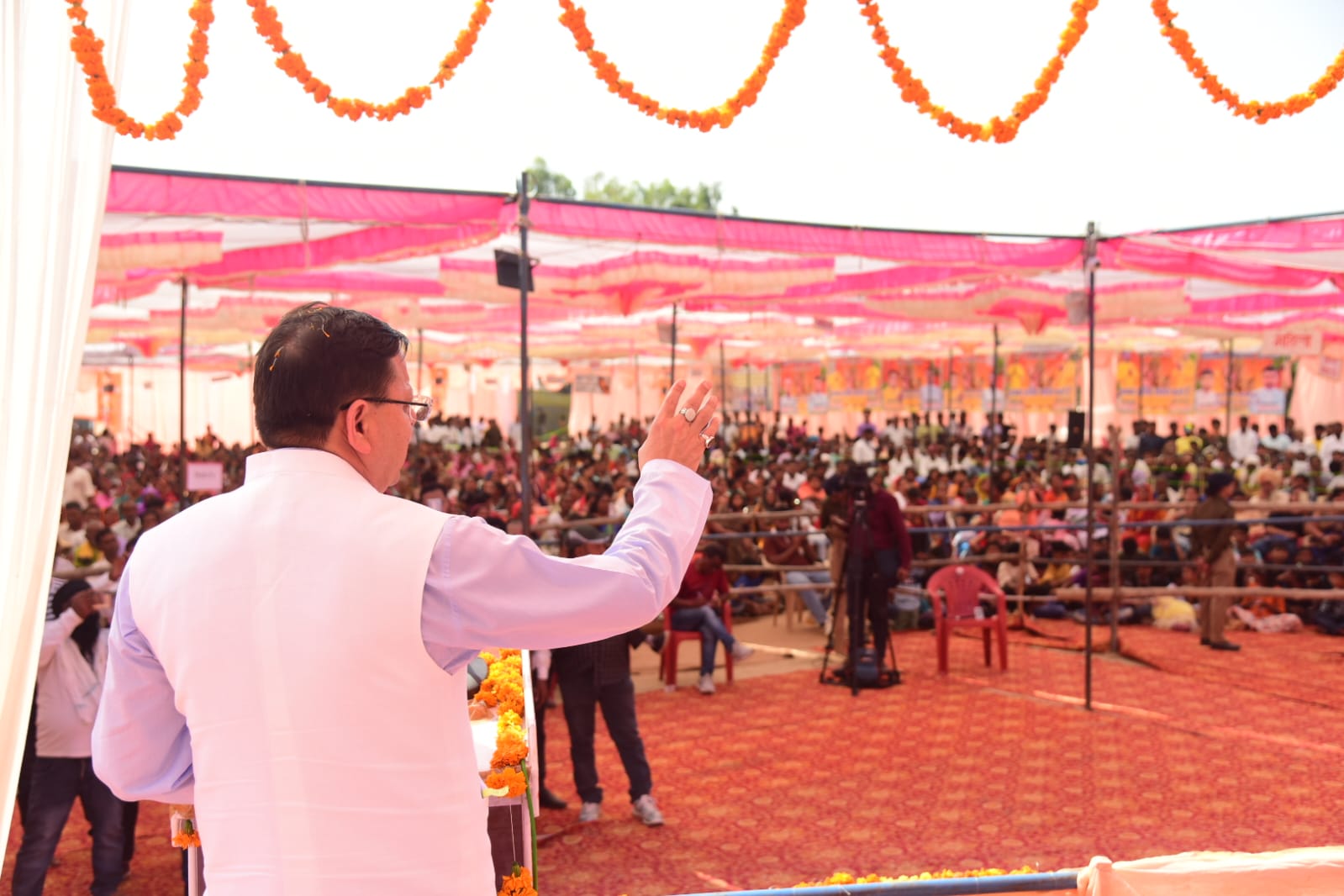 मुख्यमंत्री पुष्कर सिंह धामी ने प्रदेशवासियों को विजयदशमी की बधाई एवं शुभकामनाएं दी हैं