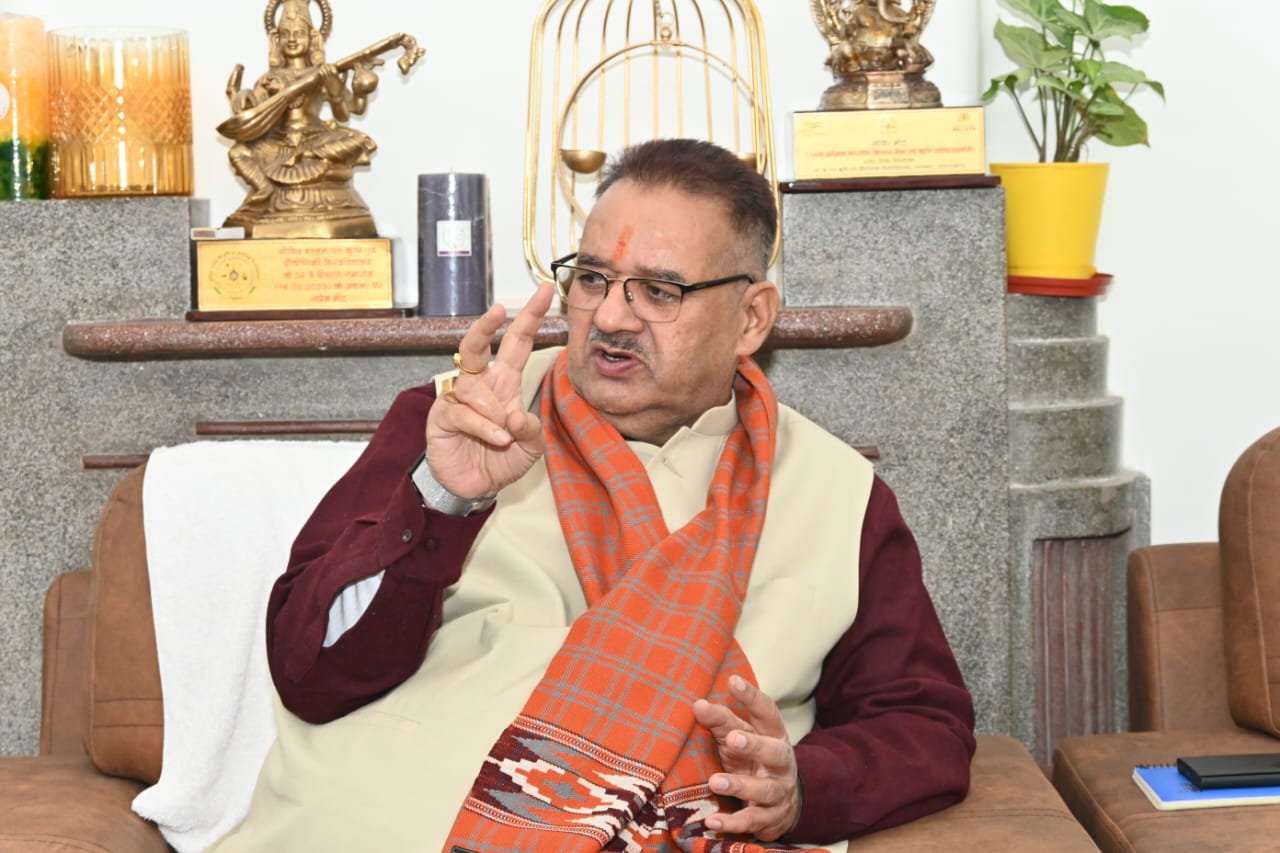 मुख्यमंत्री धामी के नेतृत्व में राज्य सरकार पूर्व सैनिकों शहीद सैनिकों के आश्रितों के कल्याण के प्रति वचनबद्ध है: जोशी