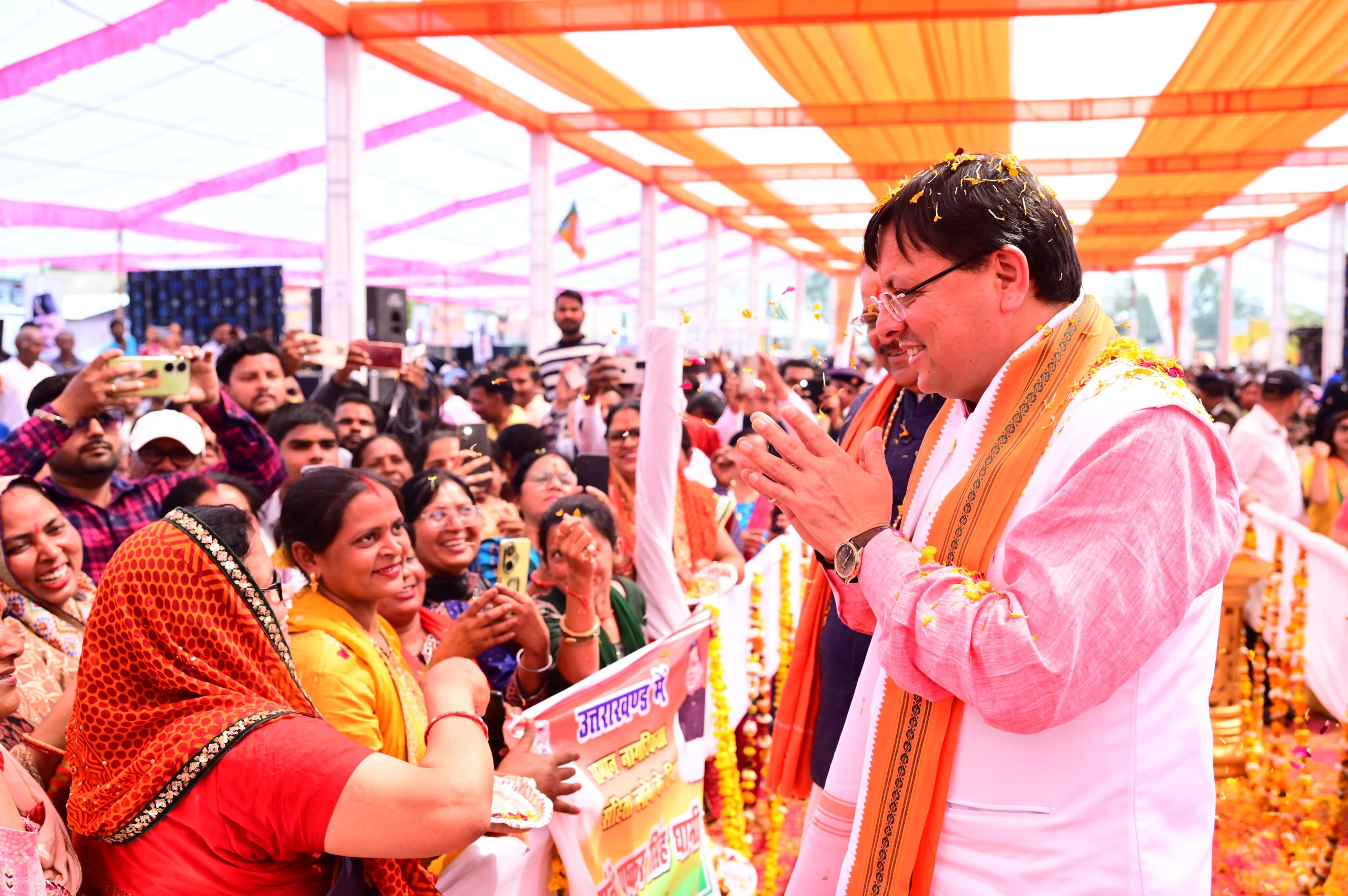 गन्ना किसानों के हित में इस वर्ष गन्ना मूल्य में की गई 20 रू प्रति कुंतल की वृद्धि : धामी