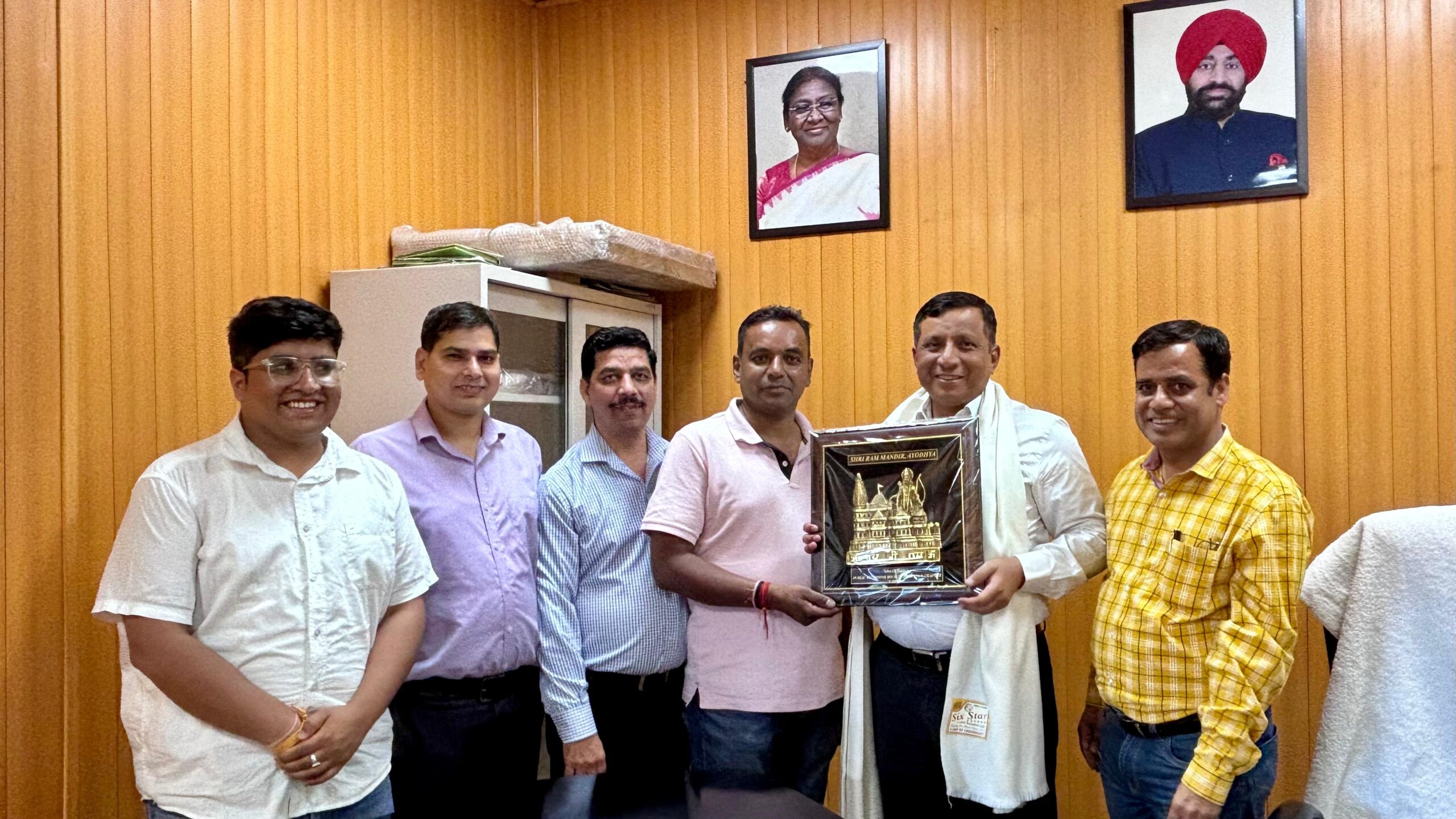 उत्तराखंड की विशेषताओं और संभावनाओं को राष्ट्रीय फलक पर रखने में सहयोगी बने पीआरएसआई: बंशीधर तिवारी