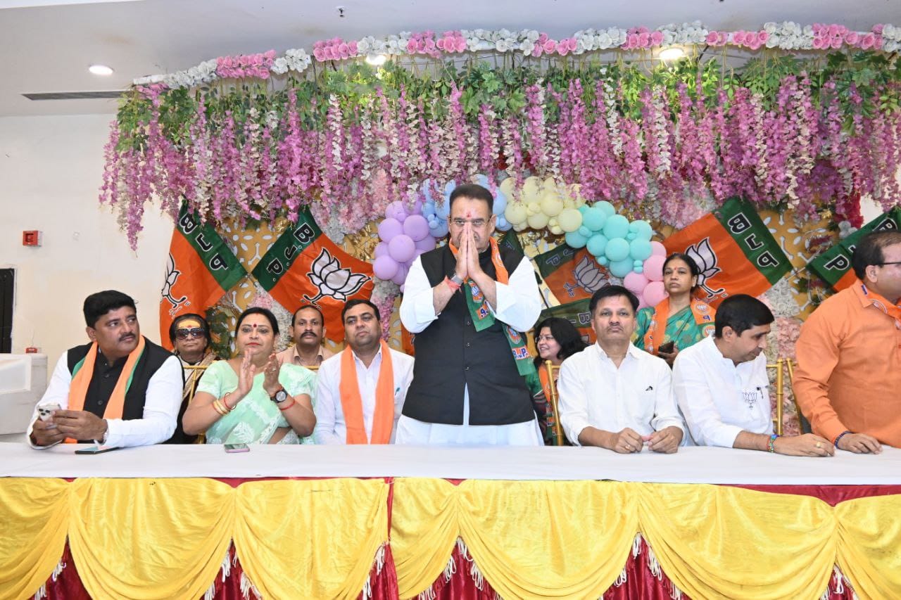 कैबिनेट मंत्री गणेश जोशी ने कहा आज मुकाबला राम भक्तो और राम विरोधियों के बीच में है   