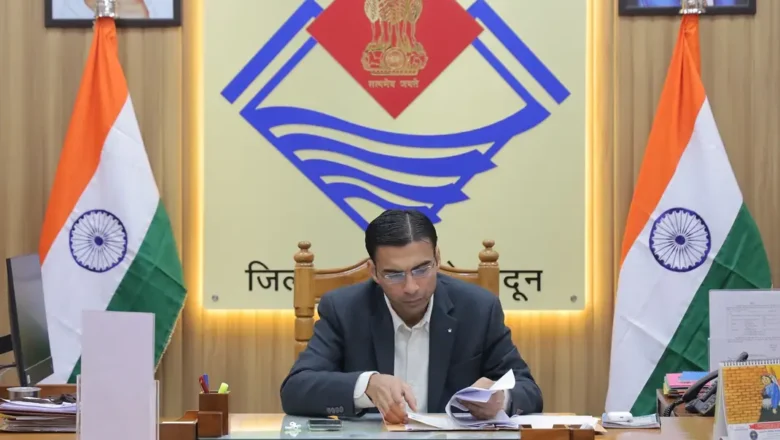 डीएम देहरादून स्वयं प्रतिदिन सड़क सुरक्षा कार्यों की मॉनीटरिंग कर रहे हैं