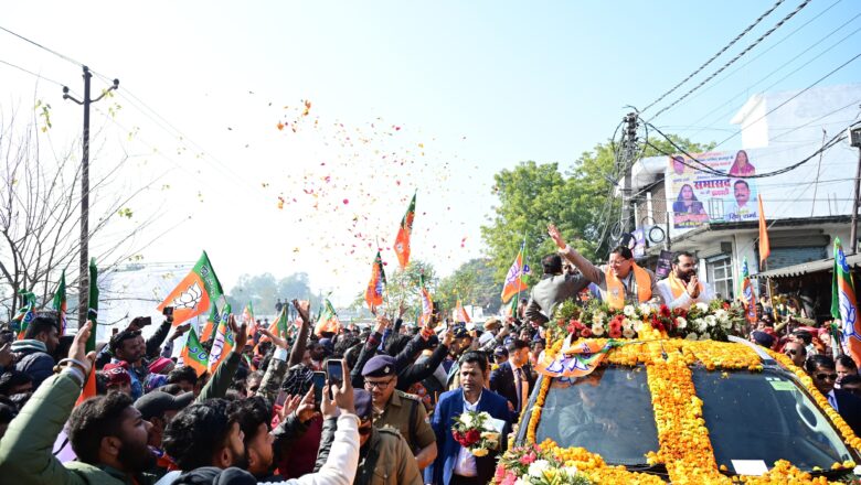 धाकड़ धामी के नारों से गूंज उठा बाजपुर