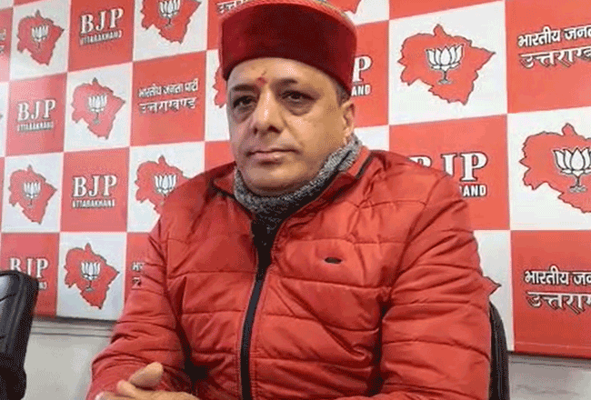भाजपा हमेशा ही विकास की लडाई लड़ती रही है और हमेशा जनता के बीच मे रही है, जबकि कांग्रेस की सक्रियता महज चुनाव के वक्त निजी स्वार्थ को लेकर है : चौहान
