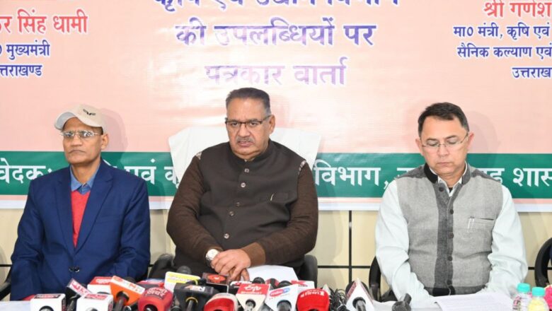 कृषि मंत्री ने कहा कि पौधा किसानों की आत्मा है, यह स्पष्ट करता है कि सरकार किसानों के हितों की सुरक्षा के लिए प्रतिबद्ध है