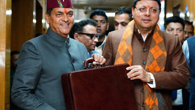 मुख्यमंत्री  धामी ने कहा मैं इस लीक से हटकर बनाए गए बजट का अध्ययन करने का आप सभी से आव्हान करता हूं, जिससे जनता तक इसके प्रावधानों को प्रचारित  प्रसारित किया जा सके