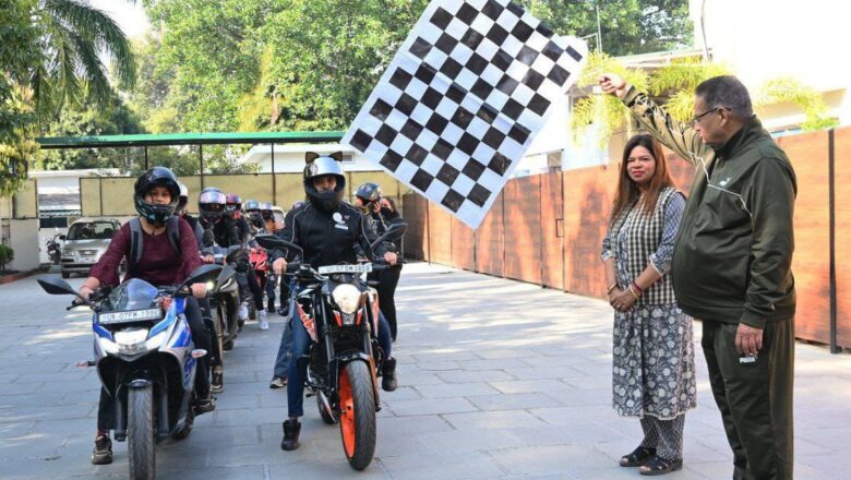 इस बाइक राइड में अनेक महिला राइडर्स ने भाग लिया और सभी ने इस आयोजन को लेकर उत्साह दिखाया