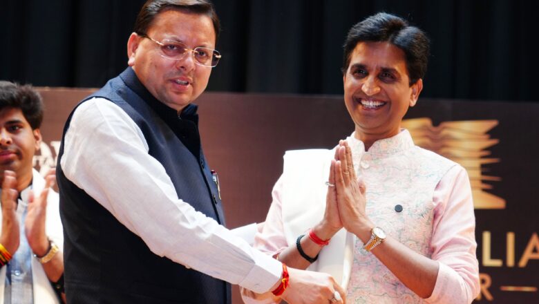 मुख्यमंत्री ने कहा कि हमारी देवभूमि की यह पावन धरा सदियों से रचनात्मकता का अद्भुत केंद्र रही है, जहाँ विचारों की ज्योति ने हर युग में समाज को प्रेरित किया है