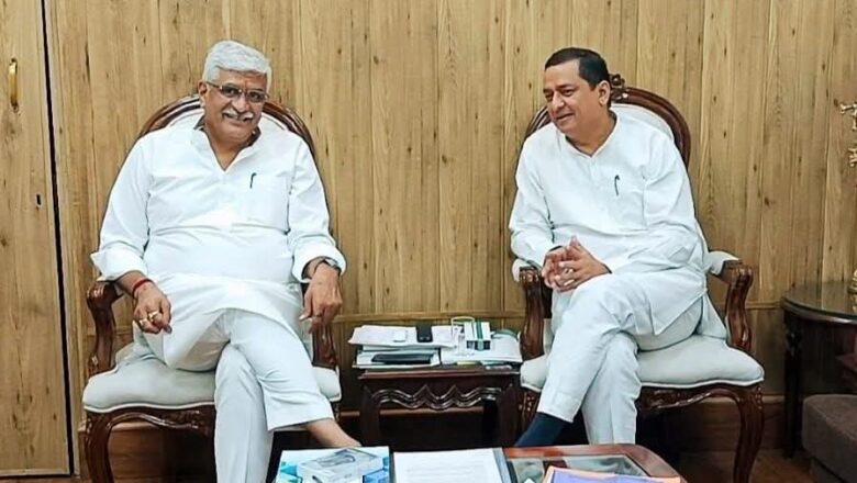 मंत्री ने लोक महत्व के इन सभी नायक नायिकाओं के स्मारकों और केंद्रों के संरक्षण हेतु सांसद बलूनी को आश्वस्त किया      