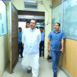 मंत्री ने उपनल के अधिकारियों को निर्देशित किया कि कार्यालय में आने वाले प्रत्येक व्यक्ति को सम्मानपूर्वक और समयबद्ध सेवाएं प्रदान की जाएं   