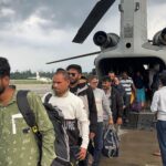 देहरादून एयरपोर्ट से रसद सामग्री, मशीनरी एवं अन्य राहत व बचाव सामग्री को प्रभावित स्थल पर भेजने व हर्षिल में अवशेष लोगों को रेस्क्यू कर गंतव्य तक पहुंचाने का कार्य जारी है।