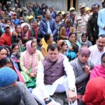 राखी, राहत और रिश्ता – आपदा के बीच मानवीय संवेदनाओं का मार्मिक दृश्य
