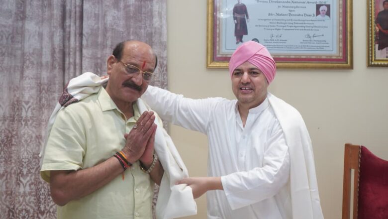 श्री दरबार साहिब में दर्शन के बाद वन मंत्री सुबोध उनियाल ने कहा कि “श्री दरबार साहिब में आकर आत्मा को अपार शांति और ऊर्जा मिलती है।”      